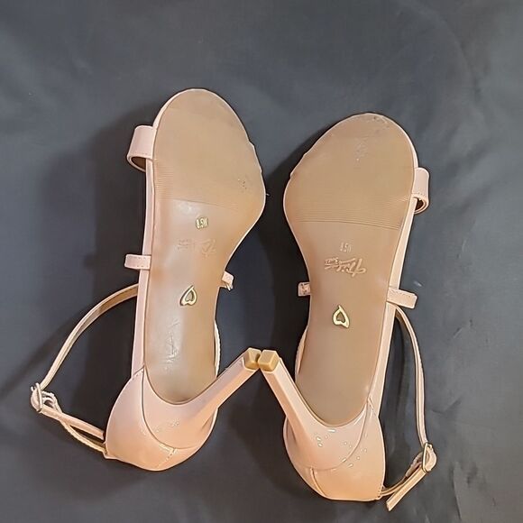 BRAND NEW THALIA SOLID DARRIN SCRAPPY SANDALS WOMEN'S SHOES - Picture 14 of 16